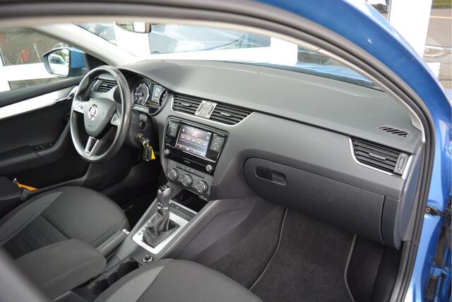 Skoda OCTAVIA Combi 1.0 116PK TSI Greentech Ambition DSG | Cruise | Trekhaak | Orig. NL | NAP |