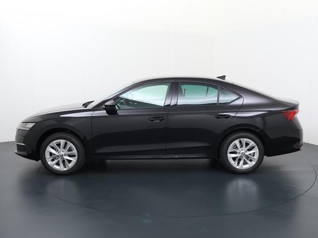 Skoda OCTAVIA Business Edition 1.5 TSI DSG | Automaat | Navigatie | Adaptieve cruise control | Apple Carplay/Android Auto | 17" lichtmetalen velgen | MHEV |