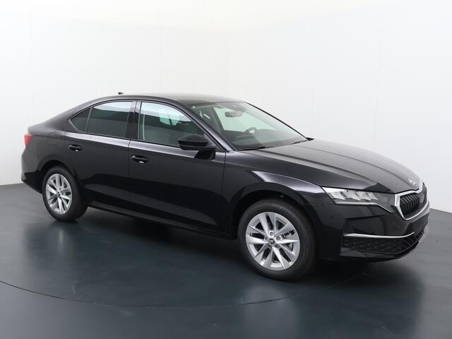 Skoda OCTAVIA Business Edition 1.5 TSI DSG | Automaat | Navigatie | Adaptieve cruise control | Apple Carplay/Android Auto | 17" lichtmetalen velgen | MHEV |