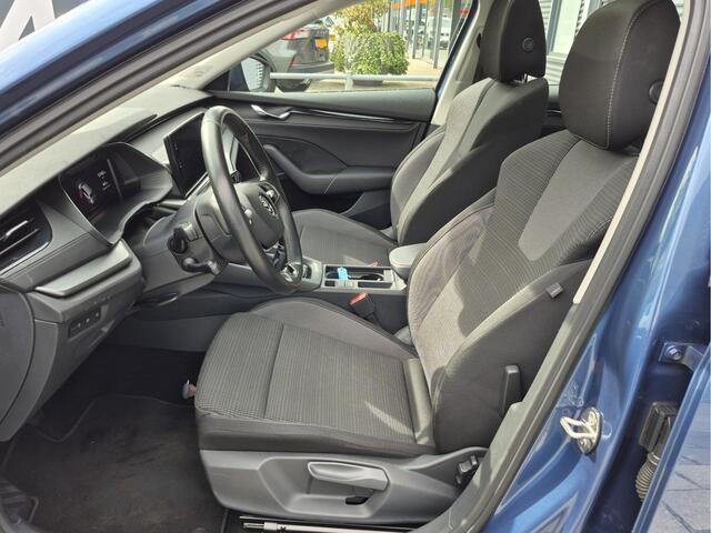Skoda OCTAVIA Combi BWJ 2021 | 1.0TSI 111PK Business Edition | PANO SCHUIFDAK | VIRTUAL COCKPIT | CARPLAY | CLIMA | NAVI | PDC 2X |