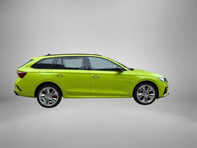 Skoda OCTAVIA 1.4 TSI 245pk DSG RS iV PHEV · Panoramadak · Camera · Elek. Voorstoelen · Head-Up · Stoel-& Stuurverwarming · 19'' Inch · Canton Audio ·