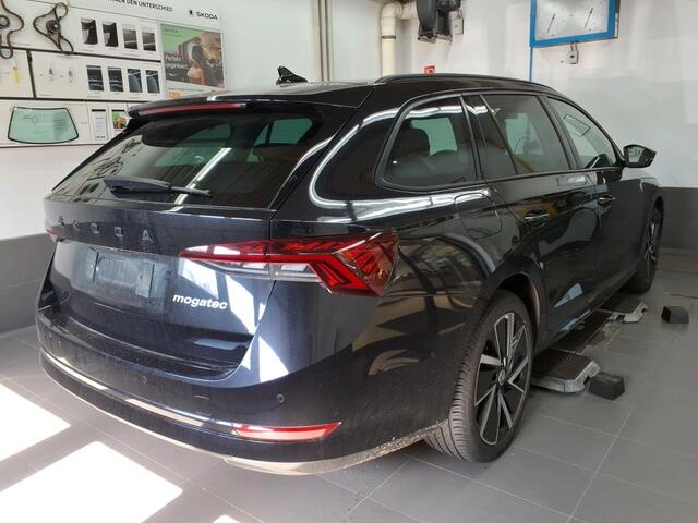 Skoda OCTAVIA Combi 1.4 TSI iV 204pk DSG PHEV Ambition / Matrix LED / Navi / Camera