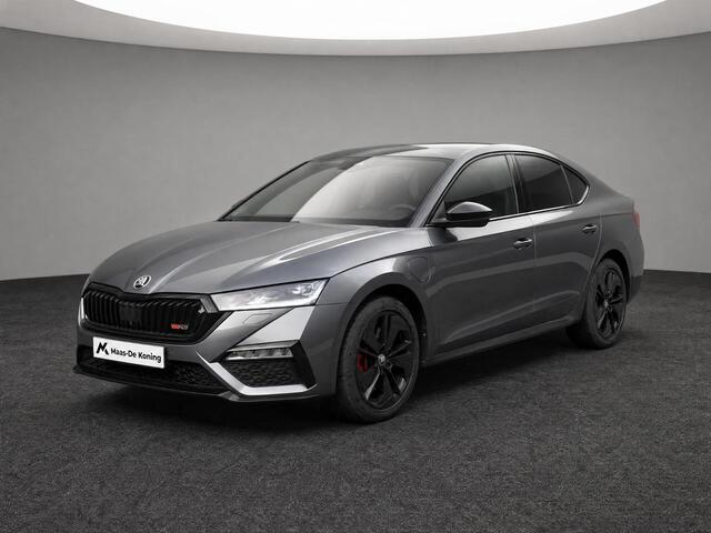 Skoda OCTAVIA 1.4 TSI 245pk DSG RS iV PHEV Business · Camera · Apple/Android Car Play · Wegklapbare Trekhaak · Stoelverwarming · 18'' Inch ·