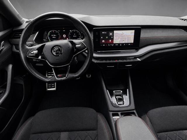 Skoda OCTAVIA 1.4 TSI 245pk DSG RS iV PHEV Business · Camera · Apple/Android Car Play · Wegklapbare Trekhaak · Stoelverwarming · 18'' Inch ·