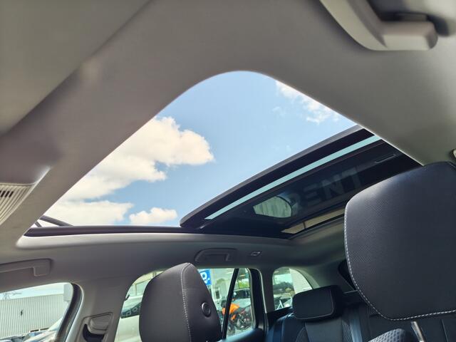 Skoda OCTAVIA Combi 1.0 TSI Business Edition Plus | Schuif-Kanteldak | Trekhaak | Stoelverwarming