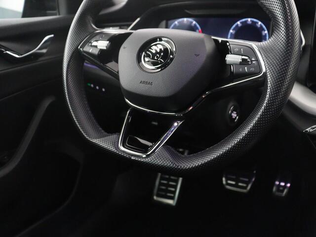 Skoda OCTAVIA Combi1.5 e-TSI Sport Business | Stoelverwarming | Cruise control | Sfeerverlichting | Carplay | Navigatie | DAB | Park assist | Climate control | Trekhaak