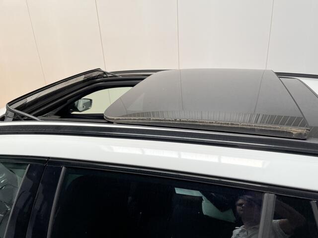 Skoda OCTAVIA Combi 1.4 TSI RS iV PHEV / AUTOMAAT/ 245 PK/ PANO/ ACC/ SMARTLINK/ PARK.SENSOR. + CAMERA/ STUUR+STOELVERWARM./ DCC/ HEAD-UP/ ELEK.ACHTERKLEP/ DODEHOEK/ CANTON AUDIO/ DIGITAL DASH/ NAVI/ DAB/ CLIMA/ LED