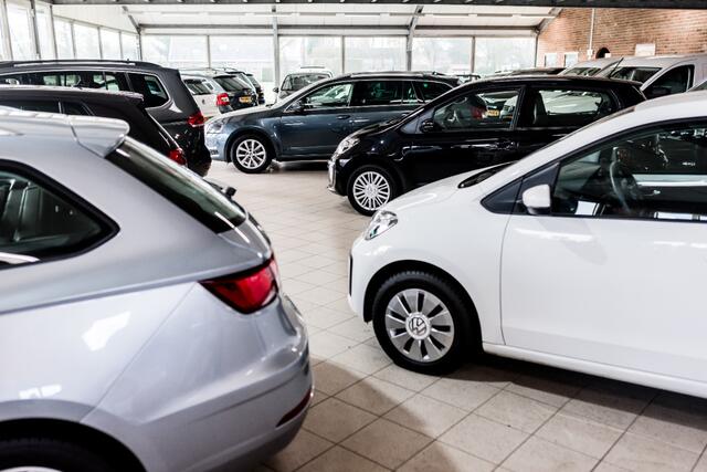 Skoda RAPID 1.2TSI 90PK DSG DRIVE!! All-in Prijs! Trekhaak!