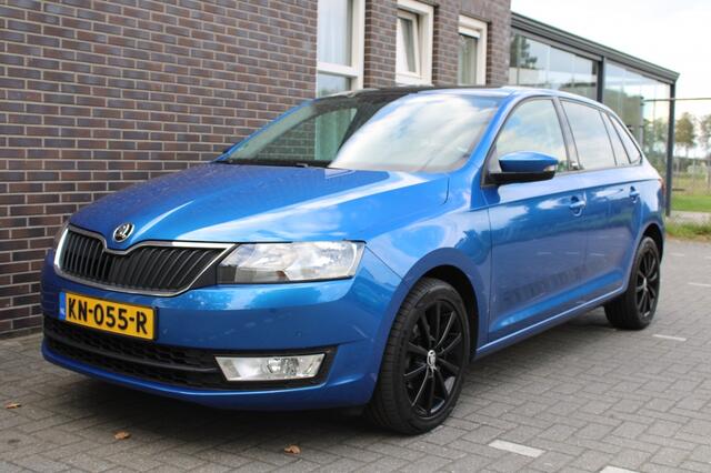 Skoda RAPID 1.2 TSI Grt JOY-clima-navi-panodak-lmv