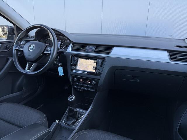 Skoda RAPID Spaceback 1.2 TSI Greentech Drive Pano/Trekhaak.