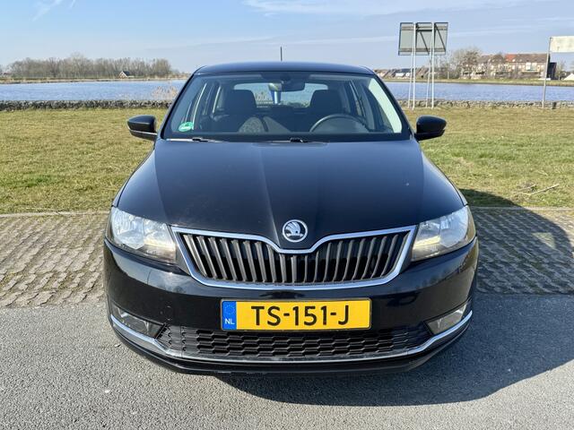 Skoda RAPID 1.0 TSI Grt Clever | PDC | Navigatie