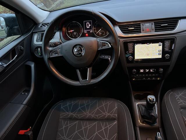 Skoda RAPID Spaceback 1.0 TSI 95pk Greentech Clever / Navigatie / Clima / Parkeersensoren Achter / 16" LMV