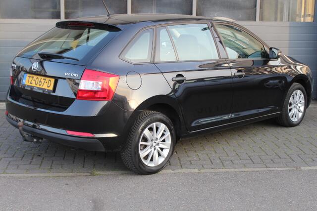 Skoda RAPID Spaceback 1.2 TSI Greentech Comfort Airco ,LM Velgen , Bluetooth, Audio, Electr raambediening