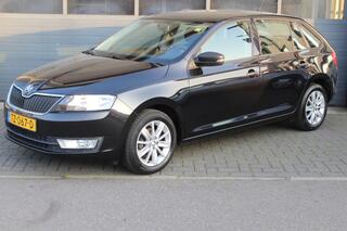 skoda-rapid-spaceback-1.2-tsi-green