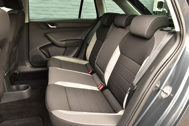 Skoda RAPID Spaceback 1.2 TSI Greentech JOY Automaat