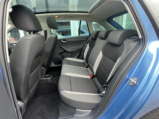 Skoda RAPID Spaceback 1.2 TSI Greentech JOY | AUTOMAAT | Panoramadak | Trekhaak | PDC | NAP