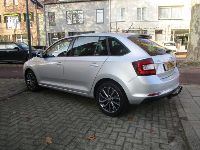 Skoda RAPID Spaceback 1.0 TSI Greentech Drive 5-drs / AUTOMAAT / AIRCO / NAVI / TREKHAAK / 81dkm