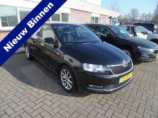 skoda-rapid-spaceback-1.0-tsi-green