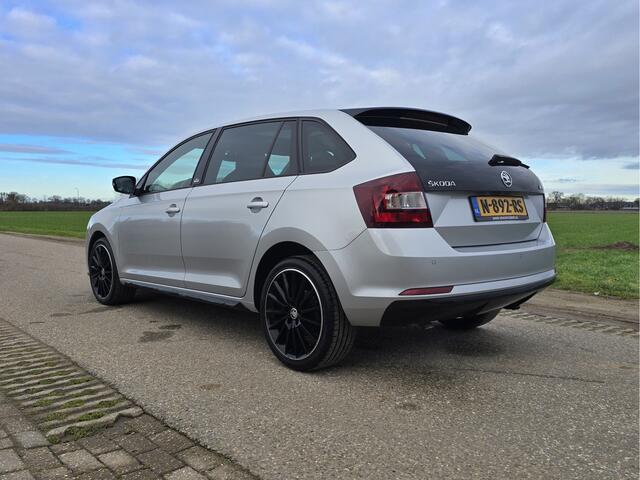 Skoda RAPID Spaceback 1.0 TSI Greentech Clever - 110 Pk - Euro 6 - AUTOMAAT - Navi - PDC V+A