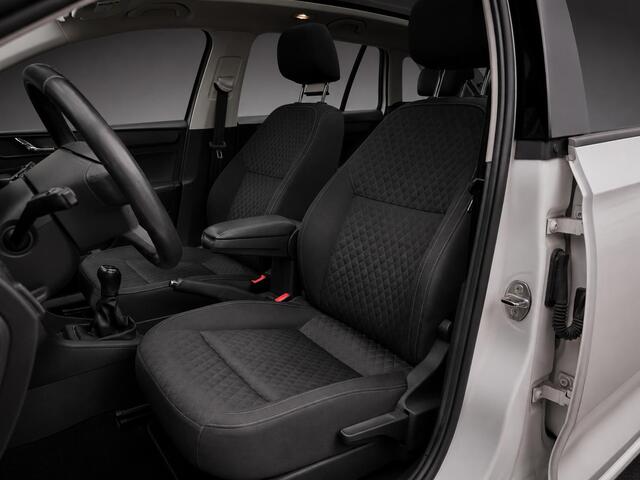 Skoda RAPID Spaceback 1.2 TSI| Pano|CruiseControl|Navi|PDC|StoelVerwarming| Greentech Drive