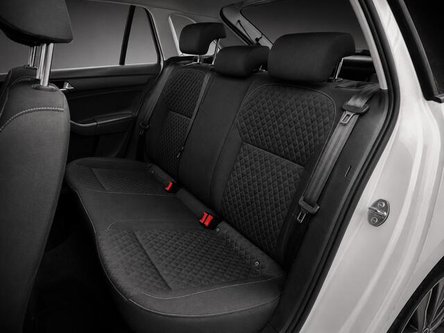 Skoda RAPID Spaceback 1.2 TSI| Pano|CruiseControl|Navi|PDC|StoelVerwarming| Greentech Drive