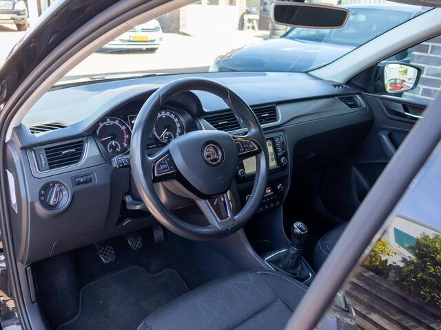 Skoda RAPID Spaceback 1.0 TSI Greentech Clever 16" Apple CarPlay Stoelverwarming