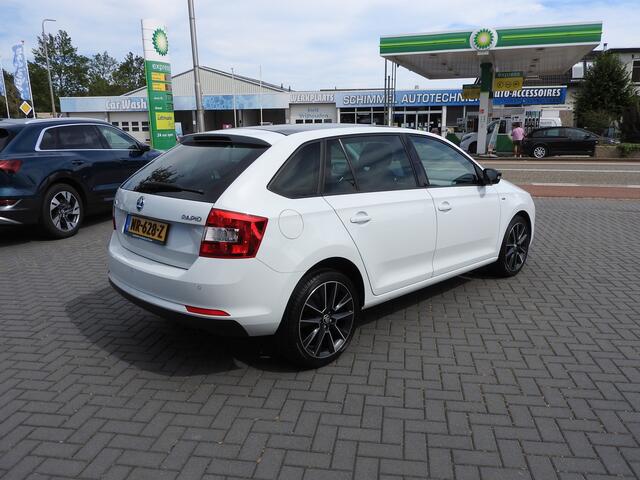 Skoda RAPID Spaceback 1.2 TSI Greentech Drive DSG Automaat, Panoramadak, Trekhaak
