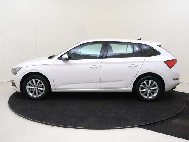 Skoda SCALA 1.0 TSI Ambition | Airco | CarPlay | Cruise control | Parkeersensoren achter | DAB radio | Bluetooth |