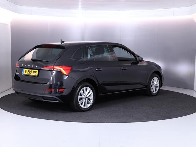 Skoda SCALA 1.0 TSI Ambition 110 PK | Verlengde garantie | Navigatie via app | Automatische airco | Parkeersensoren |