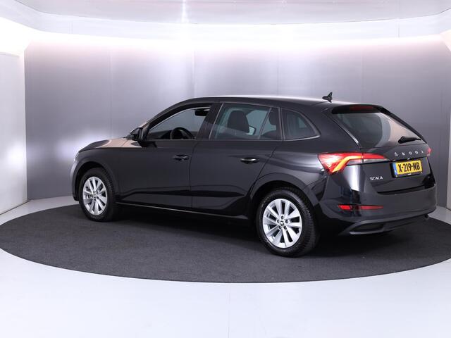Skoda SCALA 1.0 TSI Ambition 110 PK | Verlengde garantie | Navigatie via app | Automatische airco | Parkeersensoren |
