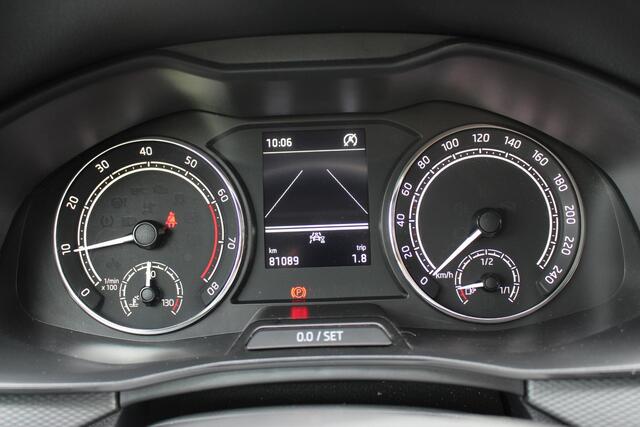 Skoda SCALA 1.0 TSI Ambition | All Season banden | Parkeersensoren | AppleCarplay/Android Auto | Cruisecontrol | LED