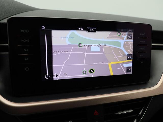 Skoda SCALA 1.0 TSi 115 Pk Automaat Business Edition | Navigatie | 18 Inch | Climate Controle | Cruise Controle | Parkeersensoren V+A | 121.109 Km!!