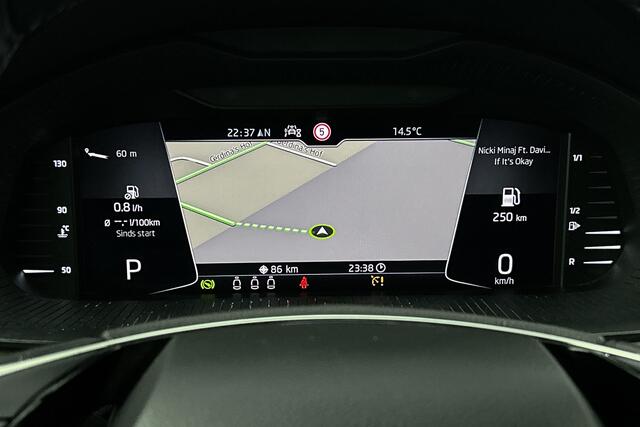 Skoda SCALA 1.0 TSI Business Edition | LED | Apple carplay | Cruise control | Digitaal dashboard | Stoelen verwarmd