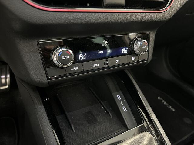 Skoda SCALA 1.0 Tsi 110pk DSG Sport Business · Camera · Panoramadak · Apple/Android Car Play · Navi · Cruise Control · 17'' Inch · Garantie t/m 15-05-2027 of 100.000km