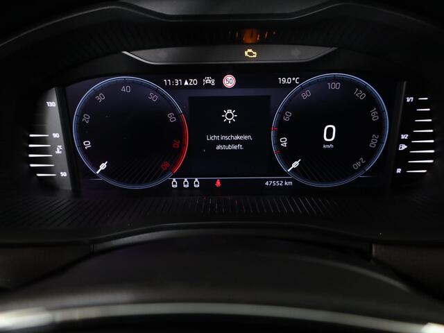 Skoda SCALA 1.0 TSI Business Edition 110 pk | Verlengde garantie | Navigatie | Parkeersensoren | Autom. airco | Apple Carplay/Android Auto | LED koplampen |