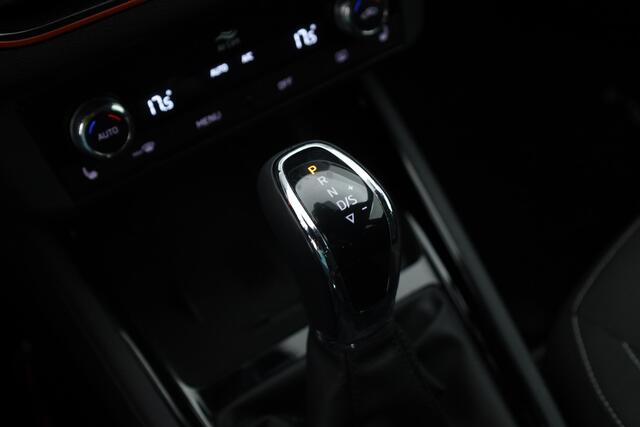 Skoda SCALA 1.0 TSI Sport Business DSG | Pano | Apple CarPlay | Stoelverw. | Camera | LED | 17'' |