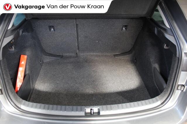 Skoda SCALA 1.0 TSI Business Ed. Alcantara/Leder / Wegkl.trekhaak/Virtual Co