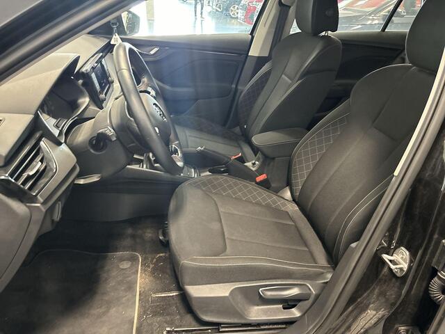 Skoda SCALA 1.0 TSI 110pk Ambition · Apple/Android Car Play · Airco · Cruise Control · DAB · 16'' Inch · Garantie t/m 12-05-2027 of 100.000km