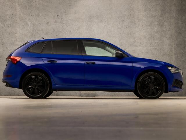 Skoda SCALA 1.0 TSI Sport (APPLE CARPLAY, GETINT GLAS, SPORTSTOELEN, AIRCO, LED KOPLAMPEN, DAB+, NIEUWSTAAT)