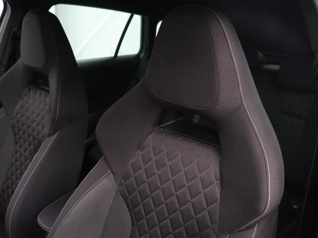 Skoda SCALA 1.0 TSI Sport | Carplay | Sportstoelen | Climate control | Parkeerhulp | Cruise control | Full LED | Bluetooth | DAB