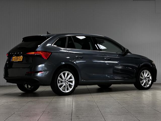 Skoda SCALA 1.0 TSI Business Edition/ 17'' LMV/ Apple + Android/ Virtual Cockpit/ LED Koplampen/ Lane-Assist./ Keyless-GO/ Stoelverw./ Navi/ Clima/ Cruise/ Multi. LEDER. Stuur/ Mistl./ Chroom/ Extra getint glas.