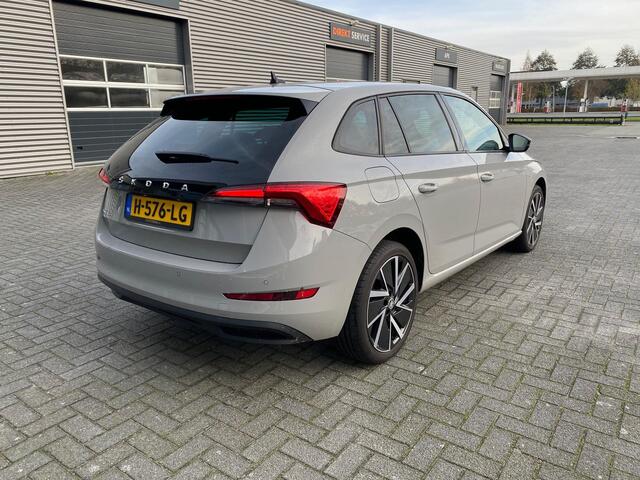 Skoda SCALA 1.0 TSI Sport Business Steelgrey Schaalstoel 18inch-velgen Applecarplay/Android