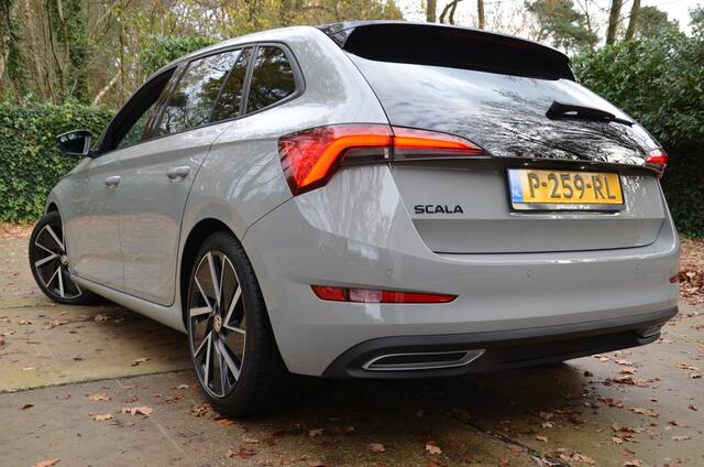Skoda SCALA 1.0 TSI Sport Business Led/Navi/Ecc/Pdc/Achteruitrijcamera/Panoramadak/Sportstoelen/Virtual Cockpit