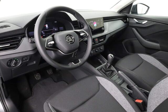 Skoda SCALA Essence 1.0 TSI 95 pk | Apple Carplay / Android Auto | LED | Cruise | DAB | MF-stuur | Airco