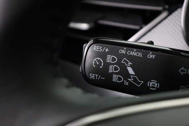 Skoda SCALA Essence 1.0 TSI 95 pk | Apple Carplay / Android Auto | LED | Cruise | DAB | MF-stuur | Airco