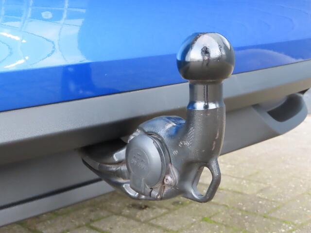 Skoda SCALA 1.5 TSI Business Edition | trekhaak wegklapbaar | verwarmbare voorruit | camera | stoelverwarming | navigatie