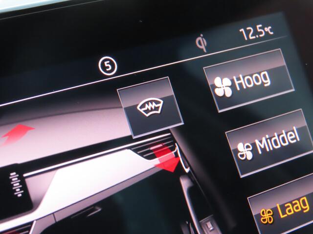 Skoda SCALA 1.5 TSI Business Edition | trekhaak wegklapbaar | verwarmbare voorruit | camera | stoelverwarming | navigatie