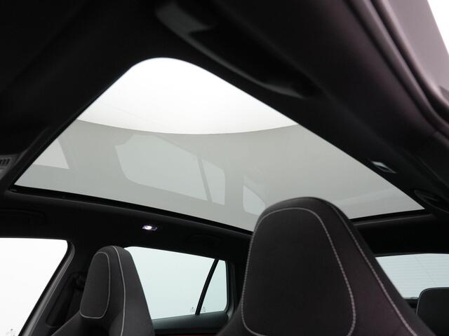 Skoda SCALA 1.0 TSI 115 pk DSG Monte Carlo | Panoramadak | Adaptief onderstel | Matrix LED | Stuur-/stoelverwarming | Achteruitrijcamera