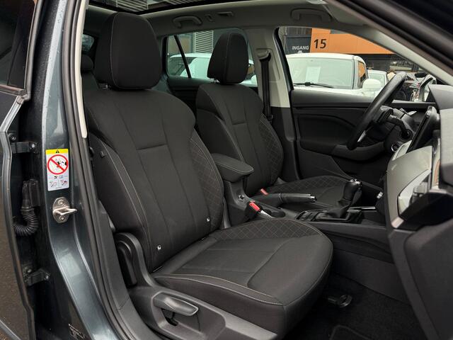 Skoda SCALA 1.5 TSI Sport Business DSG Pano DigiDash