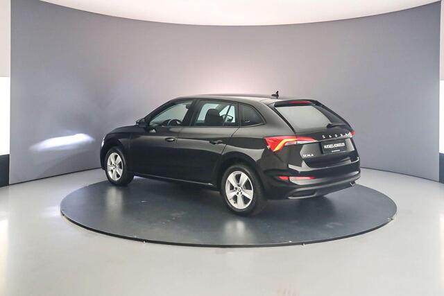 Skoda SCALA Ambition 1.0 TSI 110pk Cruise control, Parkeersensor achter, App connect, LED koplampen, Airco, DAB, Radio, Bluetooth